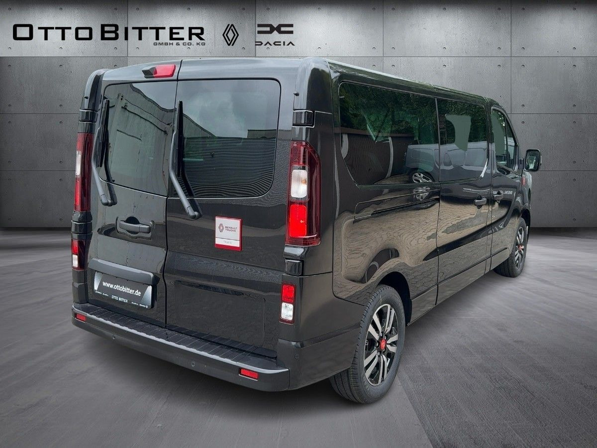 Renault Trafic Grand RED EDITION L2H1 dCi150 9-AUTOMATIK - Пассажирский фургон: фото 4 Renault Trafic Grand RED EDITION L2H1 dCi150 9-AUTOMATIK - Пассажирский фургон: фото 4