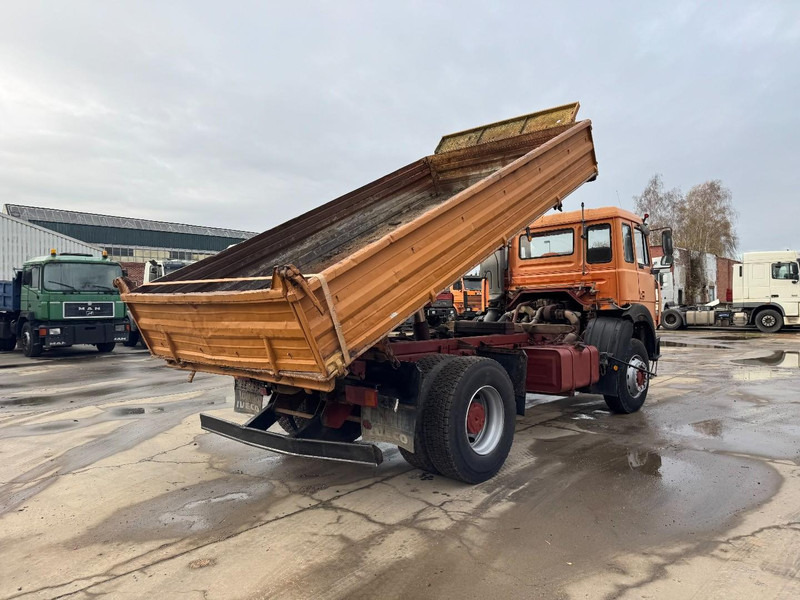 Iveco Turbostar 190 - 30 (BIG AXLE & STEEL SUSPENSION / GRAND PONT & LAMES / 6 CYLINDER WITH RADIATOR) - Самосвал: фото 5 Iveco Turbostar 190 - 30 (BIG AXLE & STEEL SUSPENSION / GRAND PONT & LAMES / 6 CYLINDER WITH RADIATOR) - Самосвал: фото 5