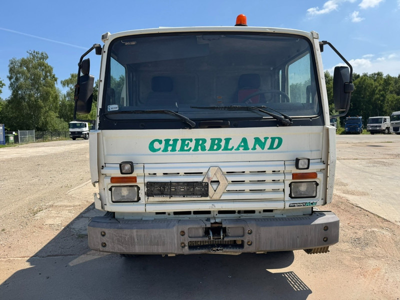 Renault M 210 Midliner (9500 L / 3 x COMPARTIMENTS / LAMES / POMPE MANUELLE) - Грузовик-цистерна: фото 2 Renault M 210 Midliner (9500 L / 3 x COMPARTIMENTS / LAMES / POMPE MANUELLE) - Грузовик-цистерна: фото 2