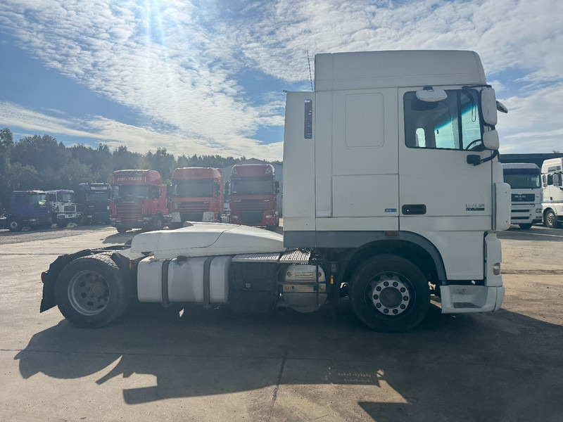 DAF 105 XF 460 Space Cab (MANUAL GEARBOX / BOITE MANUELLE) - Тягач: фото 4 DAF 105 XF 460 Space Cab (MANUAL GEARBOX / BOITE MANUELLE) - Тягач: фото 4