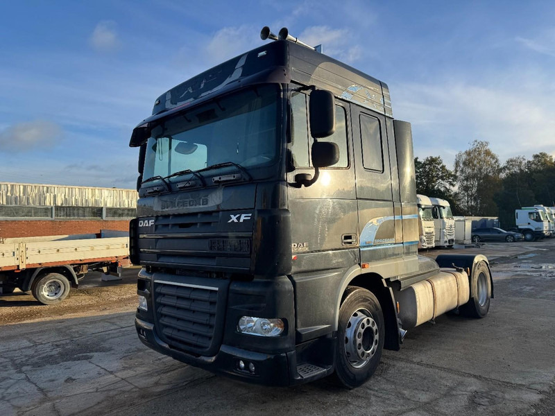 DAF 105 XF 460 Space Cab (MANUAL GEARBOX / BOITE MANUELLE) - Тягач: фото 1 DAF 105 XF 460 Space Cab (MANUAL GEARBOX / BOITE MANUELLE) - Тягач: фото 1