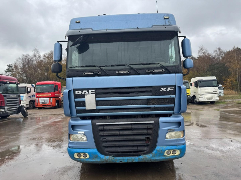 DAF 105 XF 460 Space Cab (MANUAL GEARBOX / BOITE MANUELLE) - Тягач: фото 2 DAF 105 XF 460 Space Cab (MANUAL GEARBOX / BOITE MANUELLE) - Тягач: фото 2