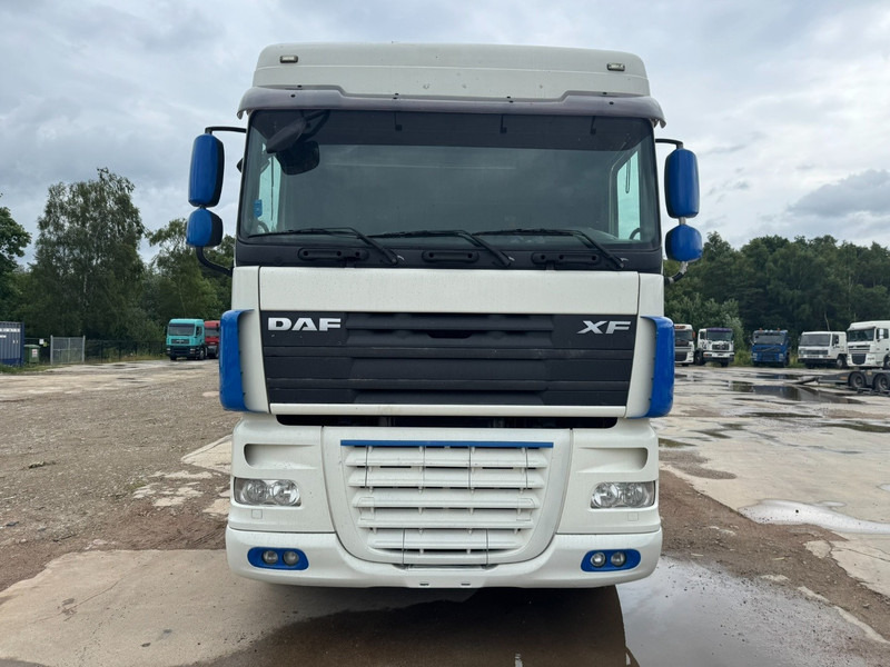 DAF 105 XF 460 Space Cab (MANUAL GEARBOX / BOITE MANUELLE / PERFECT) - Тягач: фото 2 DAF 105 XF 460 Space Cab (MANUAL GEARBOX / BOITE MANUELLE / PERFECT) - Тягач: фото 2
