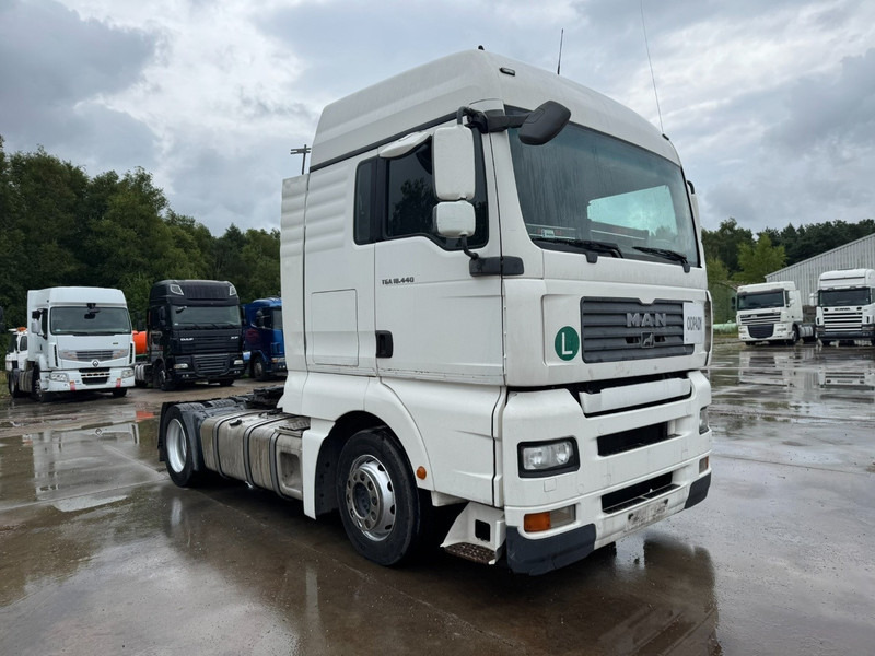 MAN TGA 18.440 (MANUAL GEARBOX / BOITE MANUELLE) - Тягач: фото 3 MAN TGA 18.440 (MANUAL GEARBOX / BOITE MANUELLE) - Тягач: фото 3