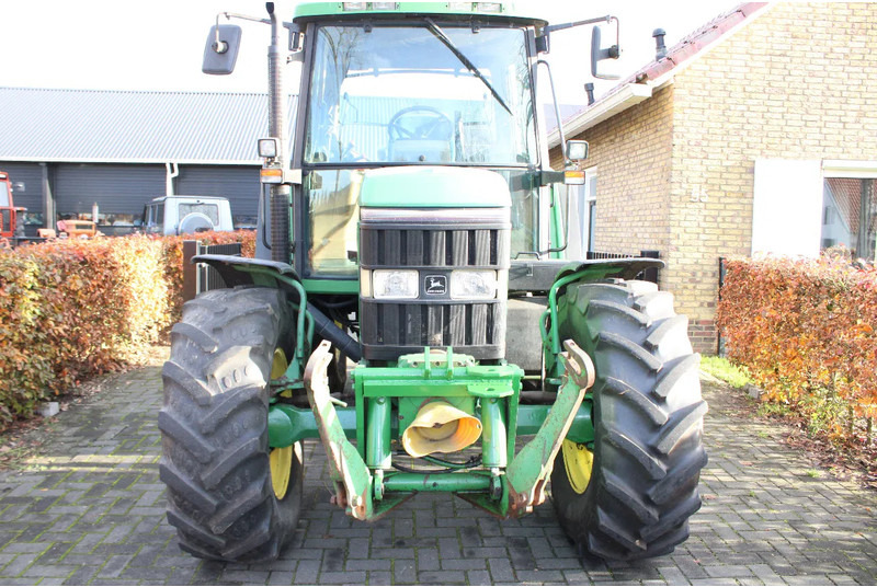Трактор John Deere 6200: фото 8