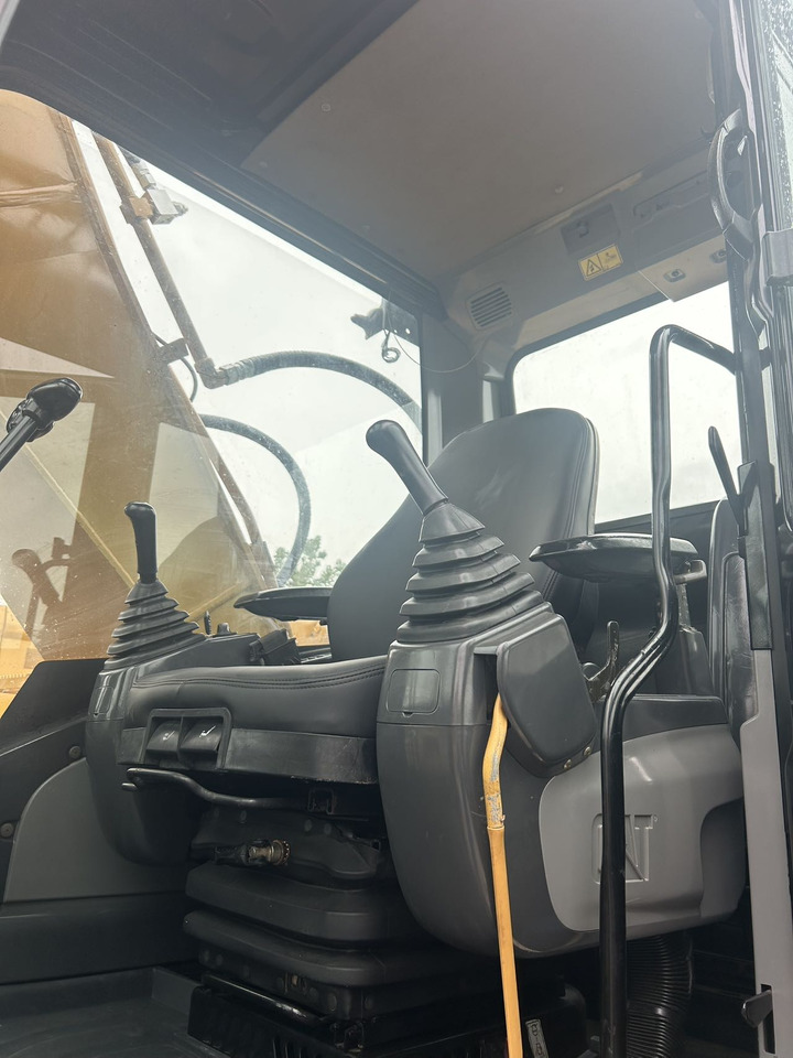 Гусеничный экскаватор CATERPILLAR 320d [ Copy ] [ Copy ] [ Copy ]: фото 8
