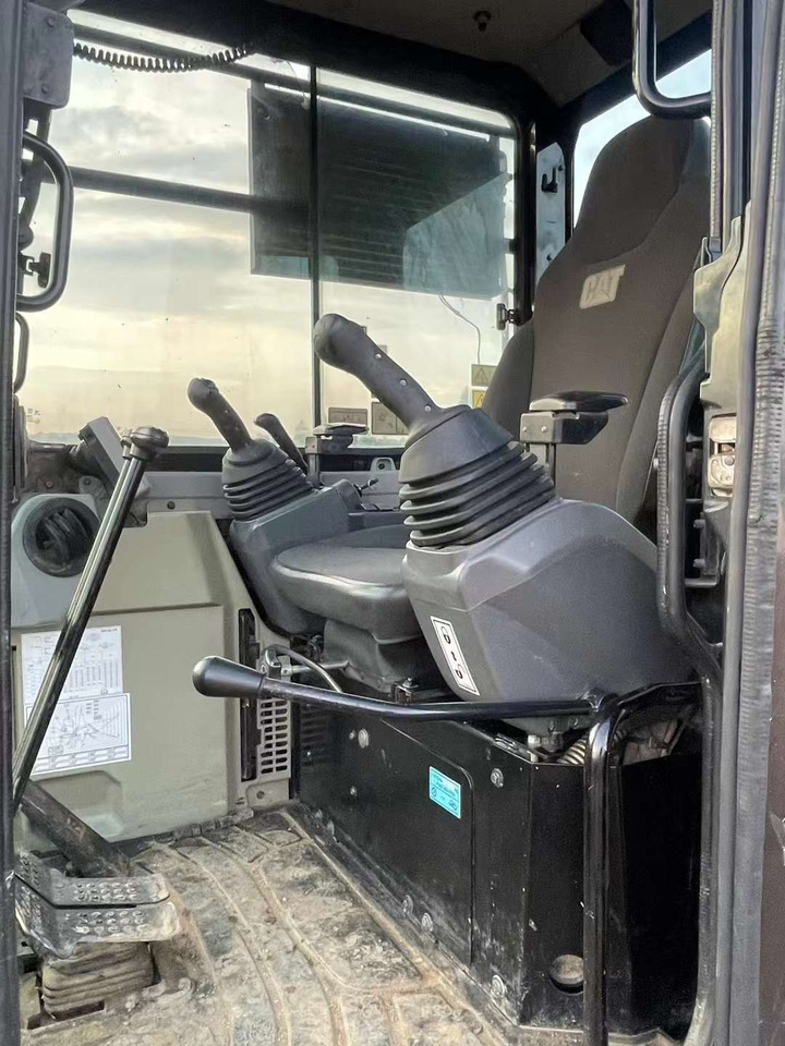 CATERPILLAR Used 303.5e Excavator - Мини-экскаватор: фото 3 CATERPILLAR Used 303.5e Excavator - Мини-экскаватор: фото 3