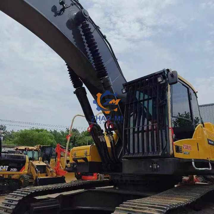Excellent Condition VOLVO EC480 Large Excavator in Stock Digging Heavy Duty Machine Hydraulic Crawler for Hot Sale - Экскаватор: фото 3 Excellent Condition VOLVO EC480 Large Excavator in Stock Digging Heavy Duty Machine Hydraulic Crawler for Hot Sale - Экскаватор: фото 3