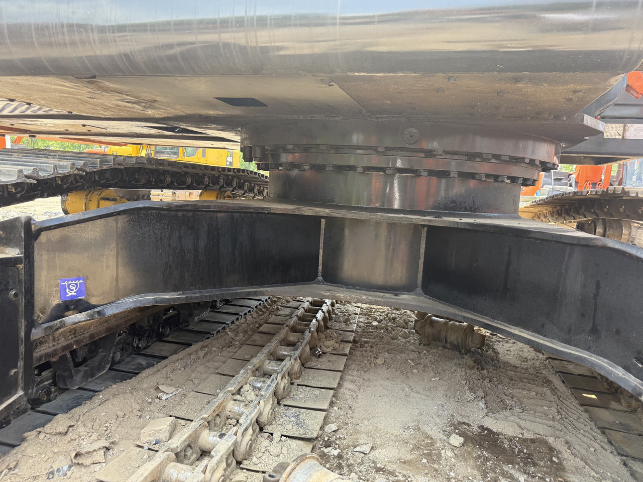 HITACHI used hitachi 350-5g excavator в лизинг HITACHI used hitachi 350-5g excavator: фото 13 HITACHI used hitachi 350-5g excavator в лизинг HITACHI used hitachi 350-5g excavator: фото 13