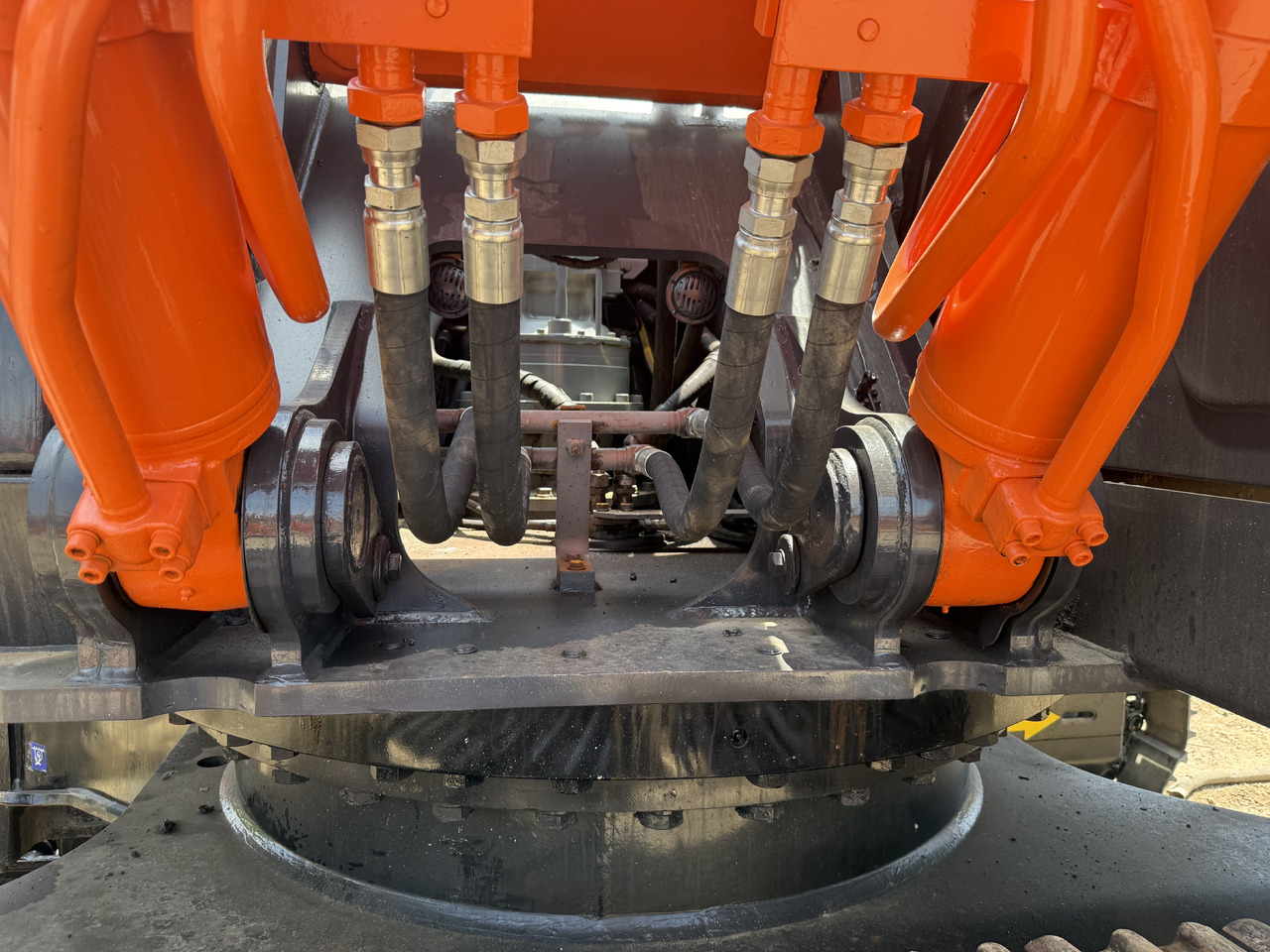 HITACHI used hitachi 350-5g excavator в лизинг HITACHI used hitachi 350-5g excavator: фото 14 HITACHI used hitachi 350-5g excavator в лизинг HITACHI used hitachi 350-5g excavator: фото 14