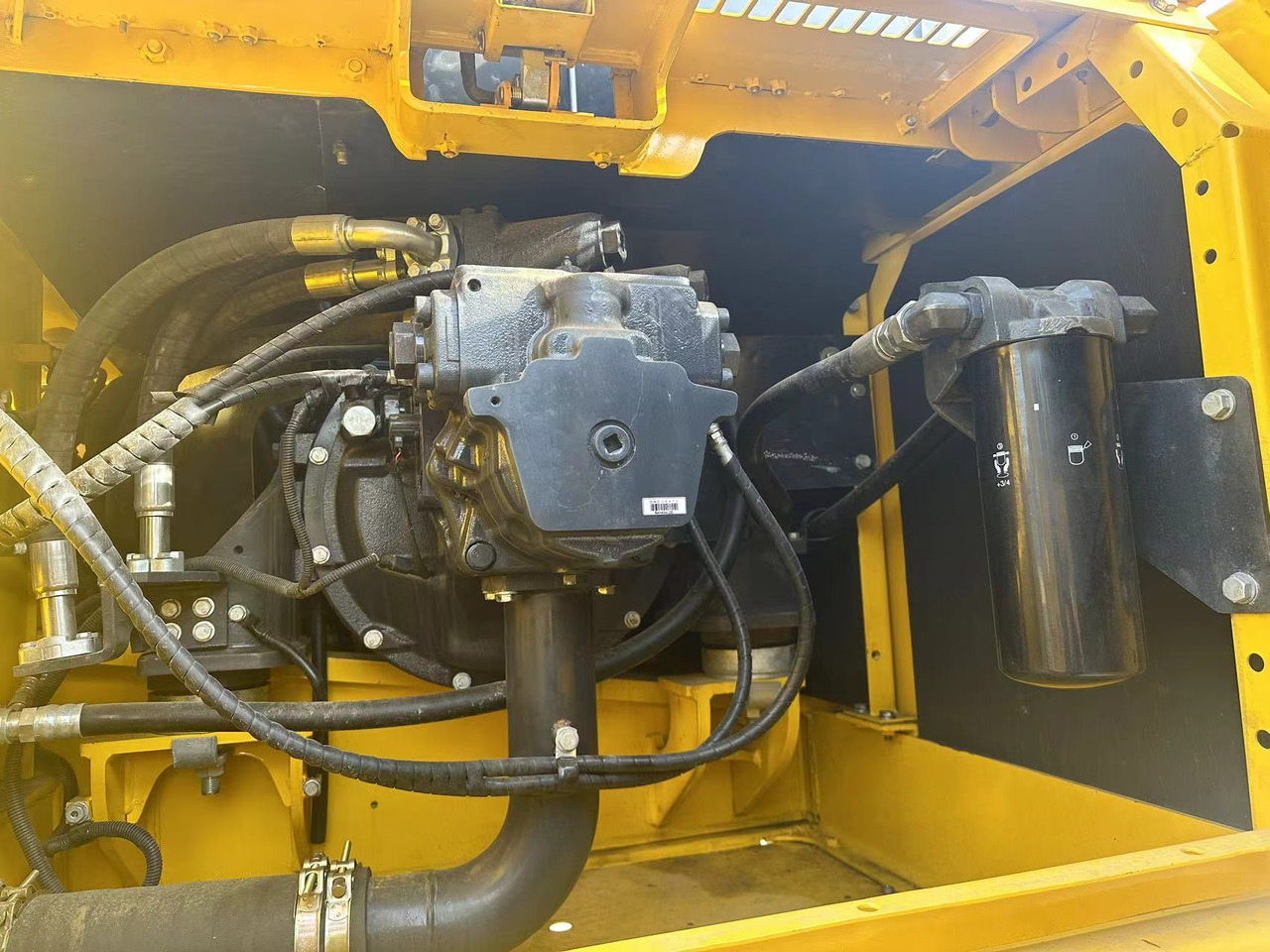 Строительная техника Komatsu pc350-7: фото 18 Строительная техника Komatsu pc350-7: фото 18