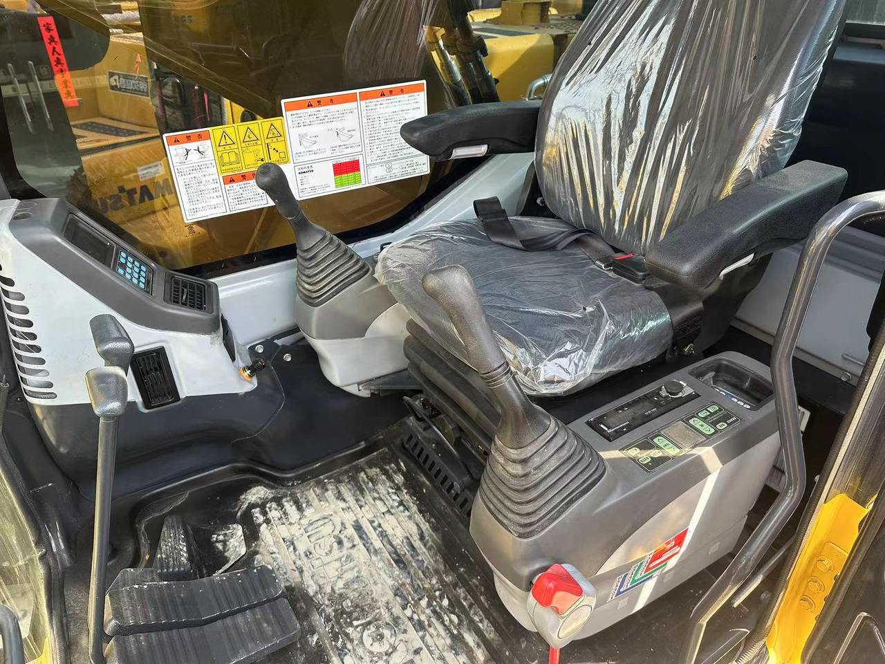 Строительная техника Komatsu pc350-7: фото 10 Строительная техника Komatsu pc350-7: фото 10