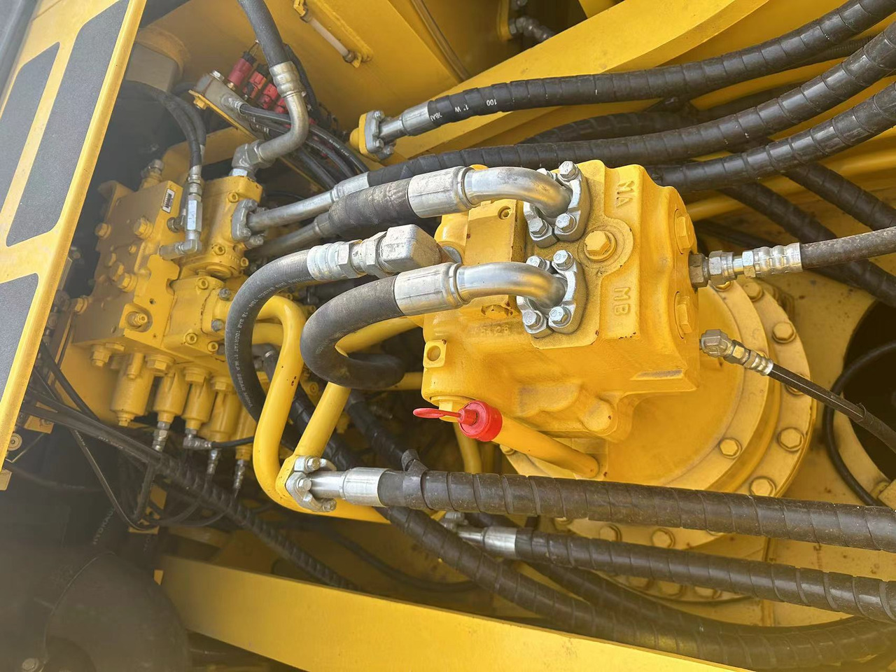 Строительная техника Komatsu pc350-7: фото 13 Строительная техника Komatsu pc350-7: фото 13