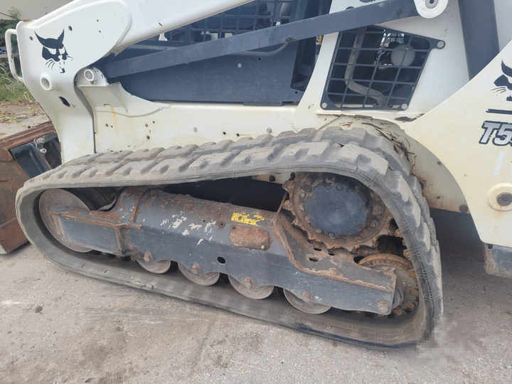 Used Bob Cat Bob Cat T590 Used Skid Steer Wheel Loader Multifunctional Track Loaders Bobcat - Мини-погрузчик с бортовым поворотом: фото 5 Used Bob Cat Bob Cat T590 Used Skid Steer Wheel Loader Multifunctional Track Loaders Bobcat - Мини-погрузчик с бортовым поворотом: фото 5