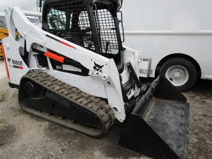 Used Bobcat T590 Used Skid Steer Loader with Good Condition for Sale S160 S185 S300 S330 T590 3T 4T 5T 2T - Мини-погрузчик с бортовым поворотом: фото 2 Used Bobcat T590 Used Skid Steer Loader with Good Condition for Sale S160 S185 S300 S330 T590 3T 4T 5T 2T - Мини-погрузчик с бортовым поворотом: фото 2