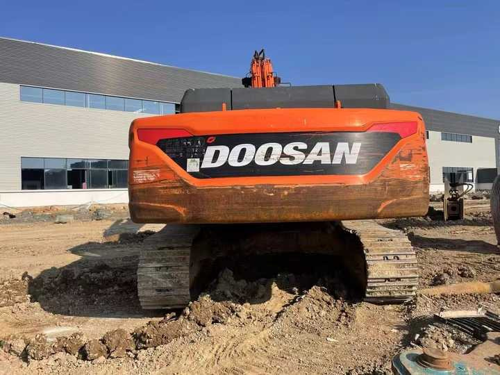 Used Digger DOOSAN DX380 Construction Machinery Construction Digger Used DOOSAN DX380 Cheap Excavator - Гусеничный экскаватор: фото 4 Used Digger DOOSAN DX380 Construction Machinery Construction Digger Used DOOSAN DX380 Cheap Excavator - Гусеничный экскаватор: фото 4