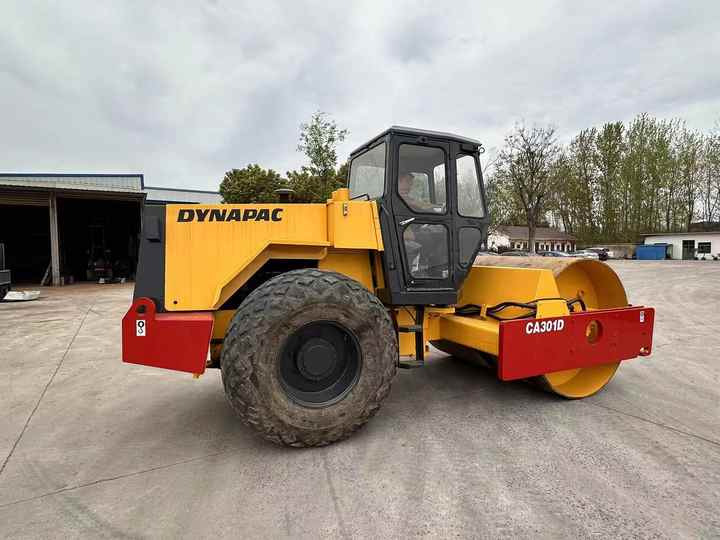 Used Heavy Construction Equipment Dynapac Ca301d Second Hand Road Rollers Used Machine Hot Sale - Компактор: фото 5 Used Heavy Construction Equipment Dynapac Ca301d Second Hand Road Rollers Used Machine Hot Sale - Компактор: фото 5