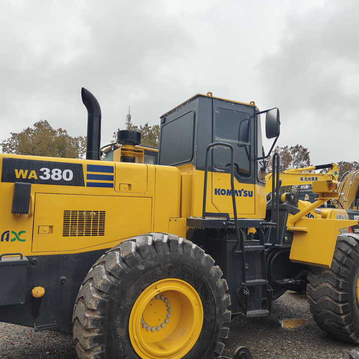 Used komatsu WA380-3 Wheel Loader Hot Sale Original Japan Brand Koamtsu Wheel Loader for Sale - Колёсный погрузчик: фото 1 Used komatsu WA380-3 Wheel Loader Hot Sale Original Japan Brand Koamtsu Wheel Loader for Sale - Колёсный погрузчик: фото 1