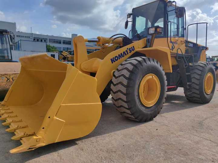 Used komatsu Wa380-6 Wheel Loader for Sale Japan Brand komatsu Wa380 -3 0380-65 470-3 Loader - Колёсный погрузчик: фото 2 Used komatsu Wa380-6 Wheel Loader for Sale Japan Brand komatsu Wa380 -3 0380-65 470-3 Loader - Колёсный погрузчик: фото 2