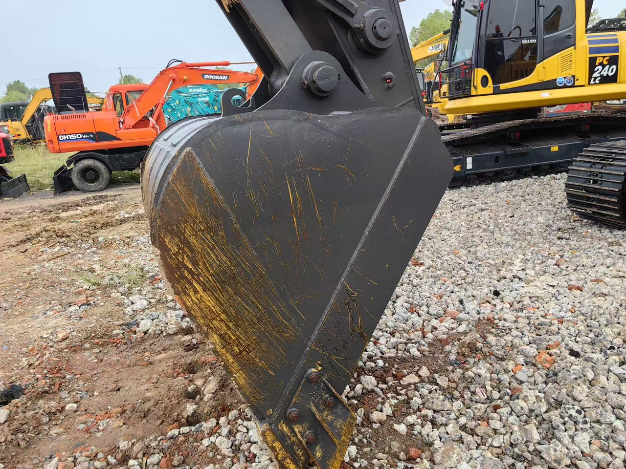 Гусеничный экскаватор volvo ec240 [ Copy ]: фото 8