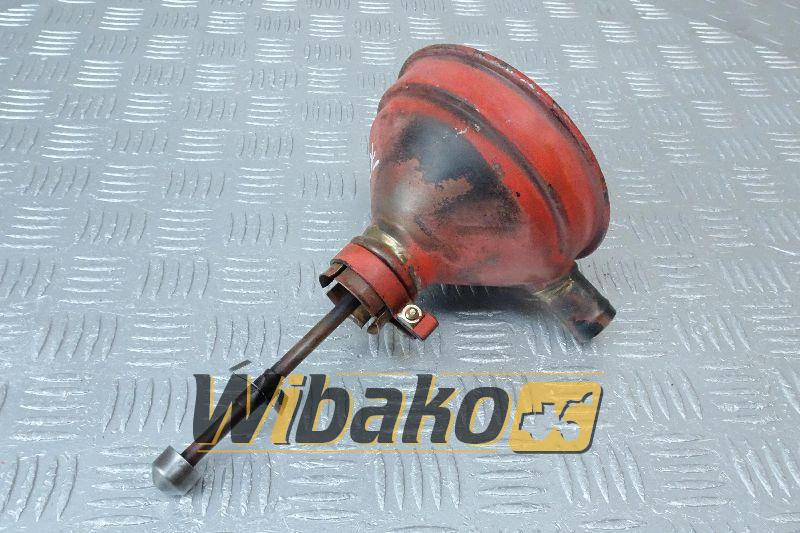 Crankcase breather Mann 3931070470 - Картер для Строительной техники: фото 1 Crankcase breather Mann 3931070470 - Картер для Строительной техники: фото 1