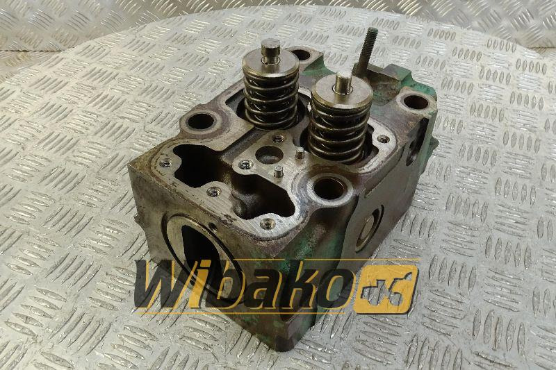 Cylinder head for engine Volvo TD102KCE 422957 - Головка блока для Строительной техники: фото 1 Cylinder head for engine Volvo TD102KCE 422957 - Головка блока для Строительной техники: фото 1