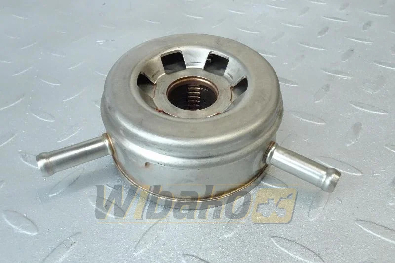 Denso 124100-7550 - Масляный радиатор для Строительной техники: фото 1 Denso 124100-7550 - Масляный радиатор для Строительной техники: фото 1