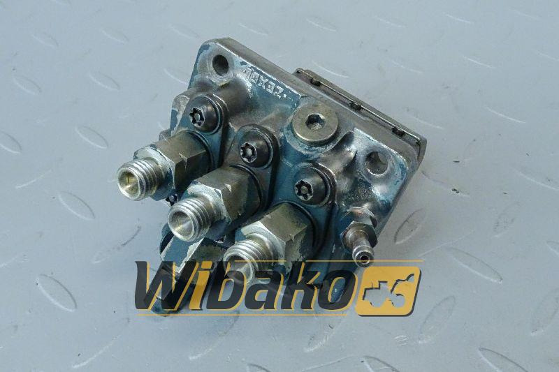Injection pump for engine Kubota D722 16006-51010 - Топливный насос для Сельскохозяйственной техники: фото 1 Injection pump for engine Kubota D722 16006-51010 - Топливный насос для Сельскохозяйственной техники: фото 1