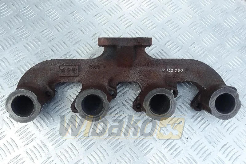 Liebherr D504 7090143/R132260 - Выпускной коллектор для Строительной техники: фото 1 Liebherr D504 7090143/R132260 - Выпускной коллектор для Строительной техники: фото 1