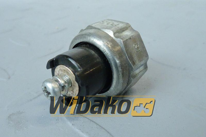 Oil pressure sensor Kubota 15531-39010 - Сенсор для Строительной техники: фото 1 Oil pressure sensor Kubota 15531-39010 - Сенсор для Строительной техники: фото 1