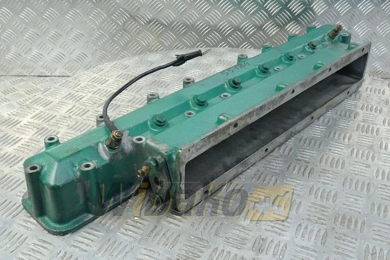 Volvo Penta 848551 - Впускной коллектор для Строительной техники: фото 1 Volvo Penta 848551 - Впускной коллектор для Строительной техники: фото 1