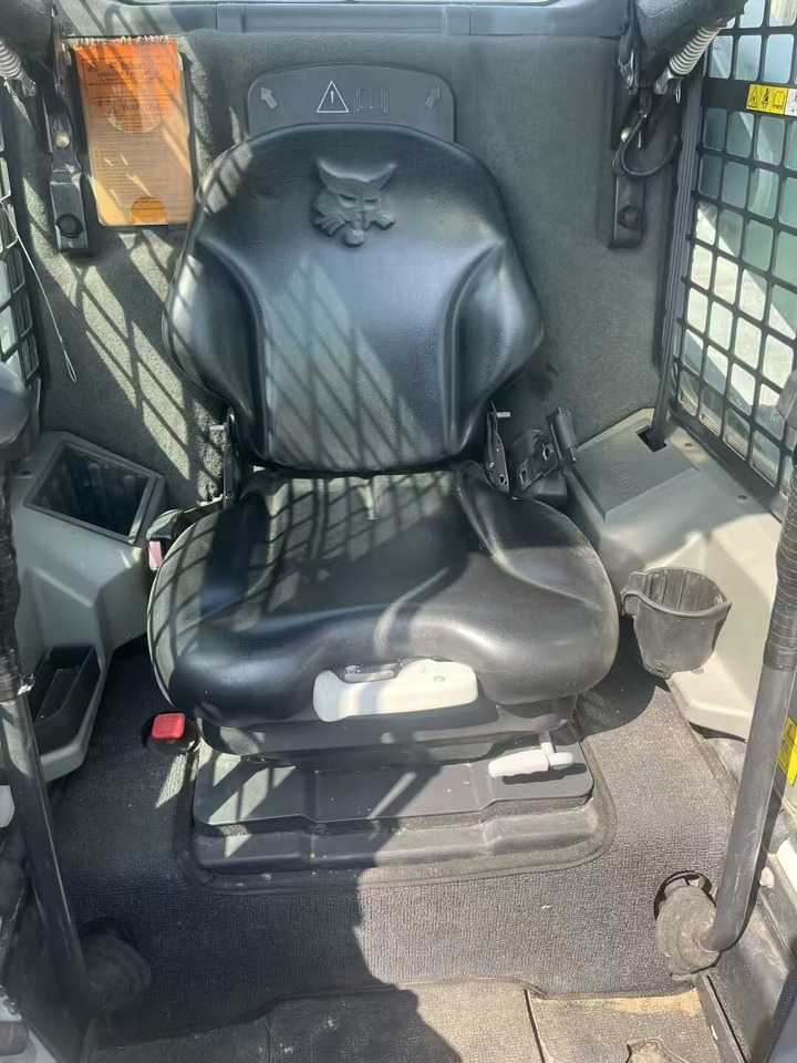 Гусеничный мини-погрузчик BOBCAT T770: фото 7