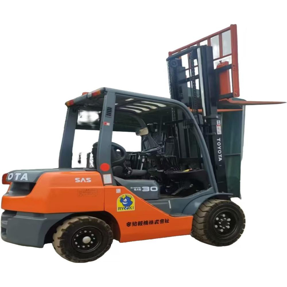 Toyata 3-ton - Вертикальный мачтовый подъемник: фото 1 Toyata 3-ton - Вертикальный мачтовый подъемник: фото 1