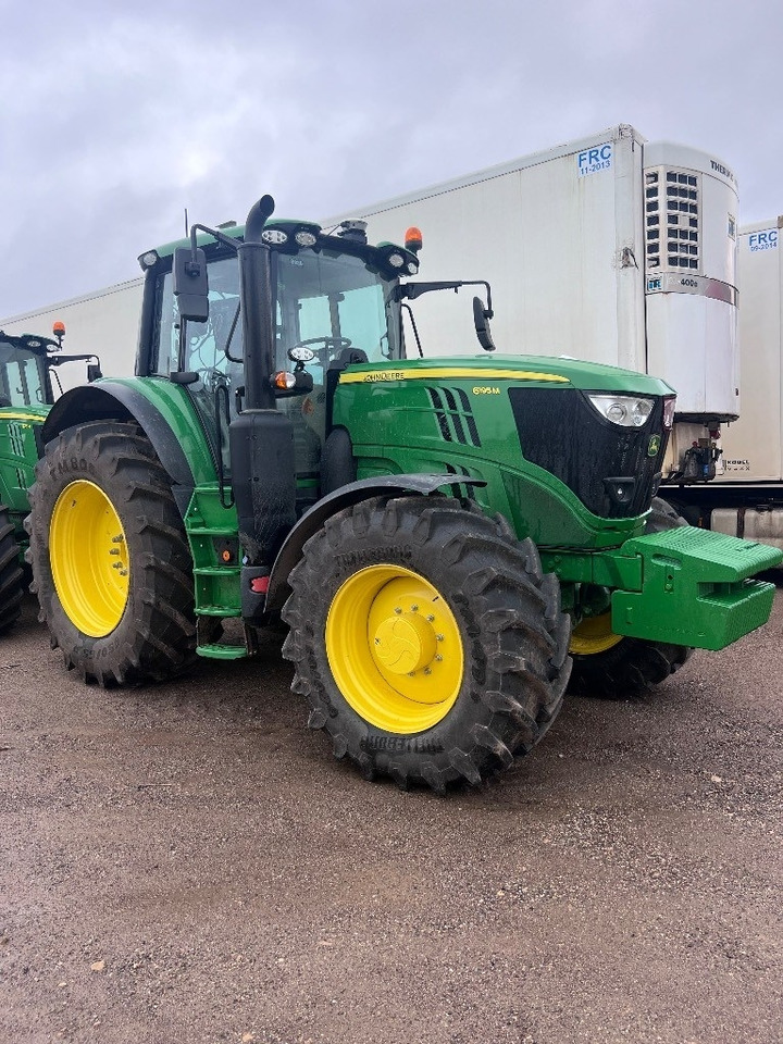 John Deere 6195M - Трактор: фото 2 John Deere 6195M - Трактор: фото 2