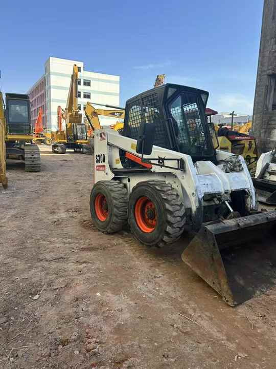 100%Ready Bobcat S300 Well Sold Most Famous Brand High Quality Bobcat S300 Skid Steer Loader for Sale - Мини-погрузчик с бортовым поворотом: фото 3 100%Ready Bobcat S300 Well Sold Most Famous Brand High Quality Bobcat S300 Skid Steer Loader for Sale - Мини-погрузчик с бортовым поворотом: фото 3