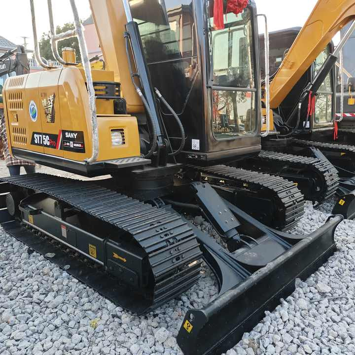 China Brand Used Sany Sy75c Mini Excavator 6ton Crawler Earth Digger Machine for Sale - Мини-экскаватор: фото 4 China Brand Used Sany Sy75c Mini Excavator 6ton Crawler Earth Digger Machine for Sale - Мини-экскаватор: фото 4