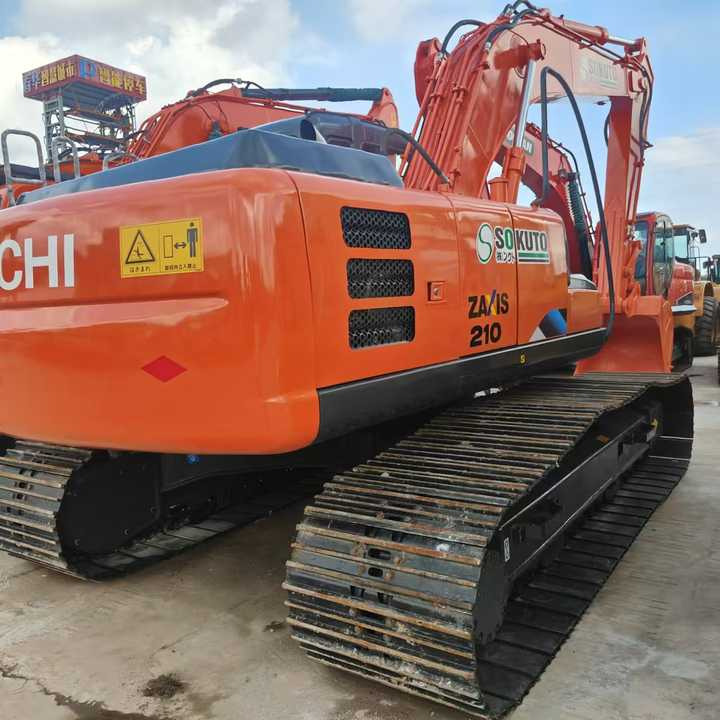Hitachi Brand Zx210 Crawler Excavator 21tons Digger for Sale Used Hitachi Zx200 210 350 Excavator in Stock on Sale - Экскаватор: фото 1 Hitachi Brand Zx210 Crawler Excavator 21tons Digger for Sale Used Hitachi Zx200 210 350 Excavator in Stock on Sale - Экскаватор: фото 1