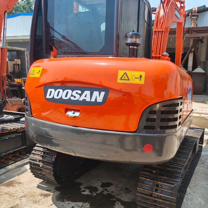 Original Second-hand Doosan DH60-7 Excavator Is in Good Condition Strong and Simple Maintenance - Гусеничный экскаватор: фото 5 Original Second-hand Doosan DH60-7 Excavator Is in Good Condition Strong and Simple Maintenance - Гусеничный экскаватор: фото 5