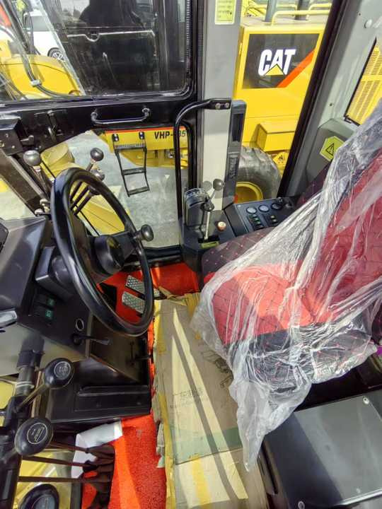 Грейдер Perfect Used Cheap Caterpillar Cat 140H Grader for Sale  Original 140k 140h 140g 12k Motor Grader with Cheap Price  on Hot Sale [ Copy ]: фото 6