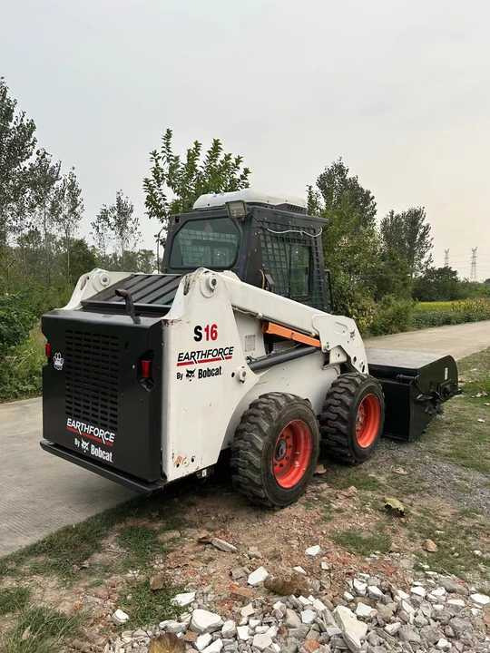 Used Bob Cat Bob Cat S16 Used Mini Skid Steer Wheel Loader Multifunctional Track Loaders Bobcat S16 2.7 Ton - Мини-погрузчик с бортовым поворотом: фото 3 Used Bob Cat Bob Cat S16 Used Mini Skid Steer Wheel Loader Multifunctional Track Loaders Bobcat S16 2.7 Ton - Мини-погрузчик с бортовым поворотом: фото 3