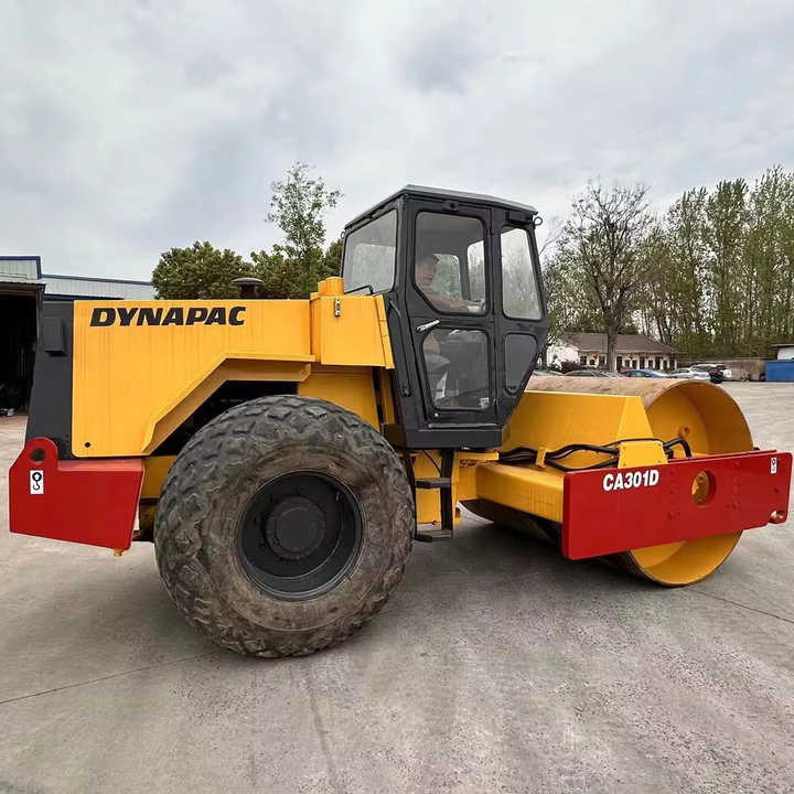 Used Dynapac CA301 Vibratory Roller with Less Working Time and Superior Performance Used Dynapac 251d/301D Roller for Sale - Компактор: фото 1 Used Dynapac CA301 Vibratory Roller with Less Working Time and Superior Performance Used Dynapac 251d/301D Roller for Sale - Компактор: фото 1