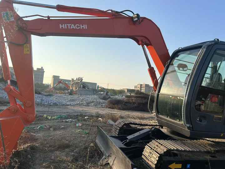 Used HITACHI ZX70 Model Mini Excavator Second Hand Machine Popular Brand Japan Hitachi Hydraulic Machinery - Мини-экскаватор: фото 2 Used HITACHI ZX70 Model Mini Excavator Second Hand Machine Popular Brand Japan Hitachi Hydraulic Machinery - Мини-экскаватор: фото 2