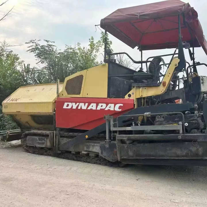 Used Heavy Construction Equipment Dynapac Second Hand Paving Machine Used Machine Hot Sale - Асфальтоукладчик: фото 1 Used Heavy Construction Equipment Dynapac Second Hand Paving Machine Used Machine Hot Sale - Асфальтоукладчик: фото 1
