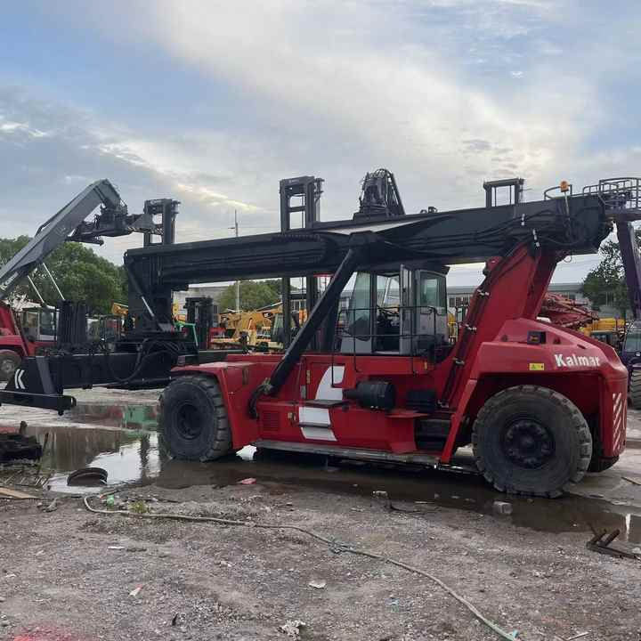 Used KALMAR DRF450-60S5 Port Reach Stacker Container Dedicated 45t - Ричстакер: фото 4 Used KALMAR DRF450-60S5 Port Reach Stacker Container Dedicated 45t - Ричстакер: фото 4