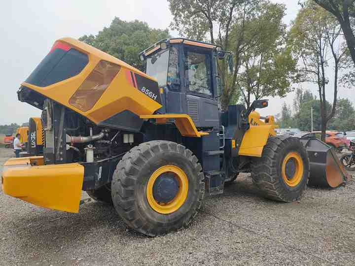 Used LIUGONG 856H wheel in Good Condition for sale 90%new uesd Loader liugong 856h Used Loader For Sale - Колёсный погрузчик: фото 4 Used LIUGONG 856H wheel in Good Condition for sale 90%new uesd Loader liugong 856h Used Loader For Sale - Колёсный погрузчик: фото 4