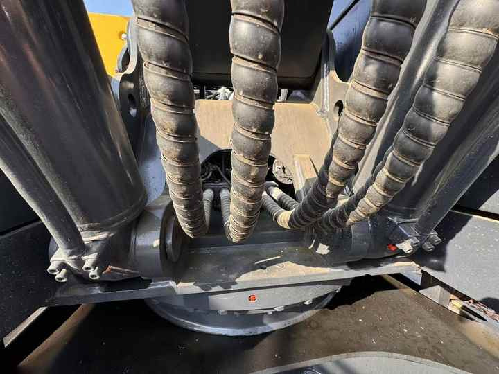 Гусеничный экскаватор Used VOLVO EC210 Excavators Hydraulic Excavators: фото 6
