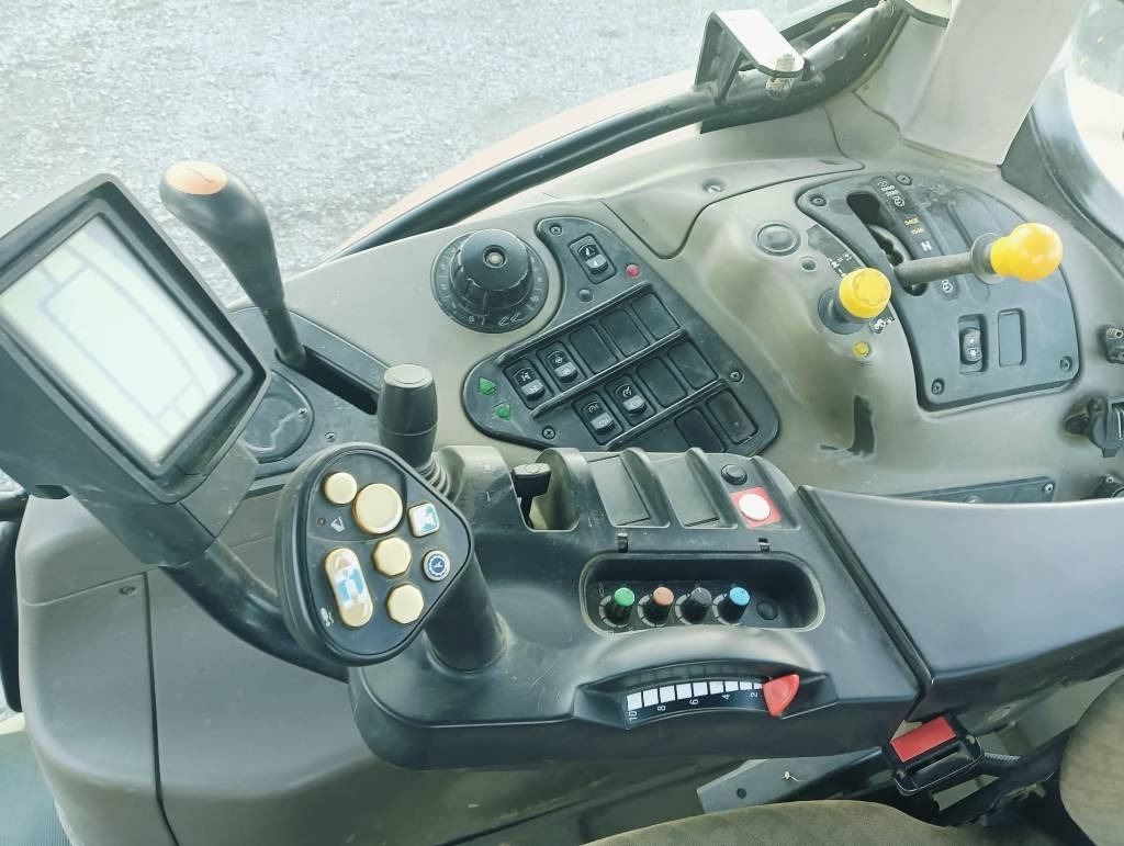 Трактор Case IH Maxxum 140: фото 11