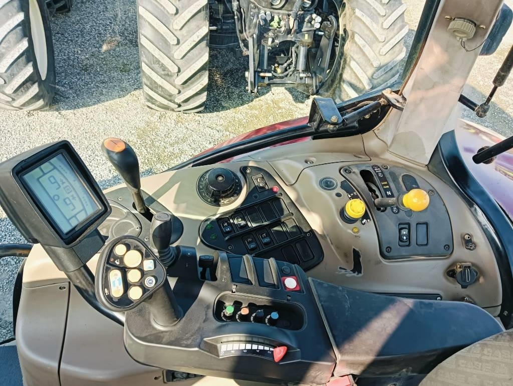 Трактор Case IH Maxxum 140: фото 33