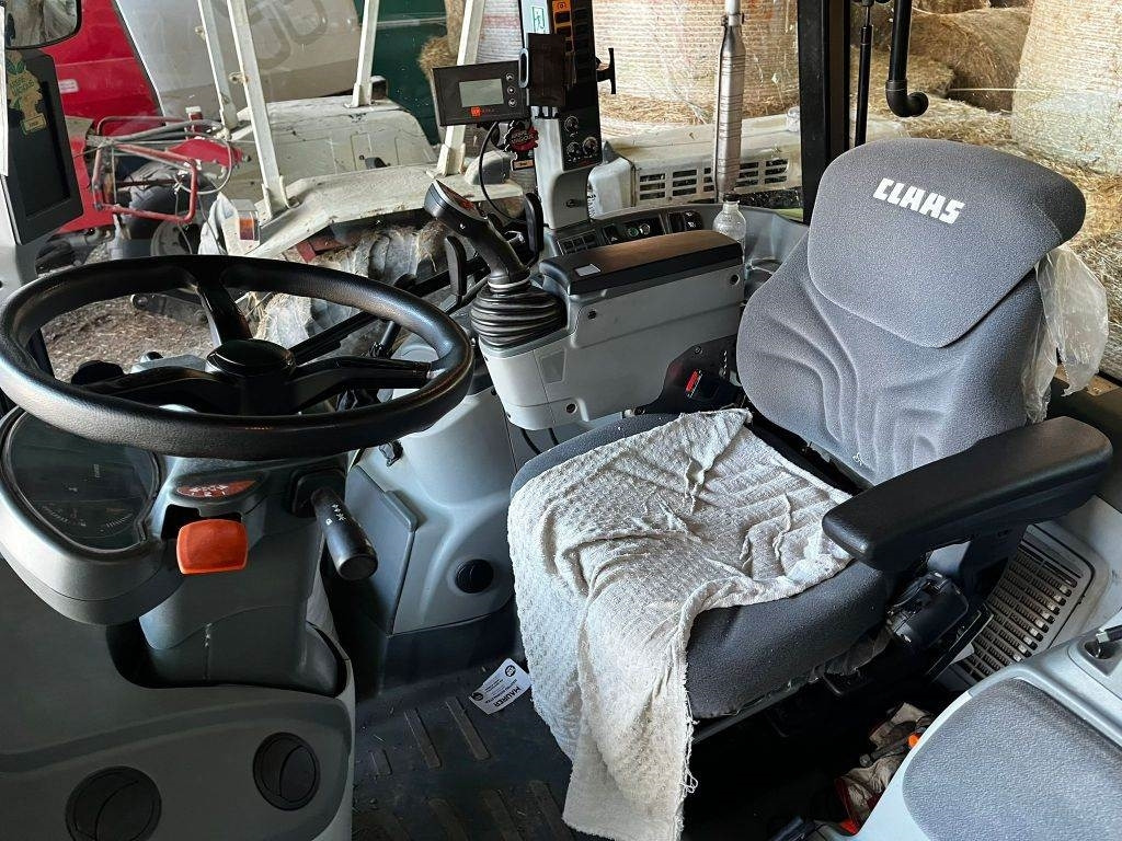 Claas Arion 430 CIS - Трактор: фото 5 Claas Arion 430 CIS - Трактор: фото 5