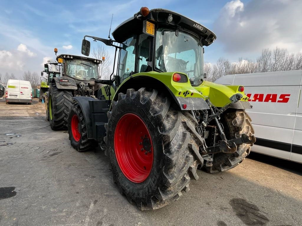 Claas Arion 650 - Трактор: фото 2 Claas Arion 650 - Трактор: фото 2